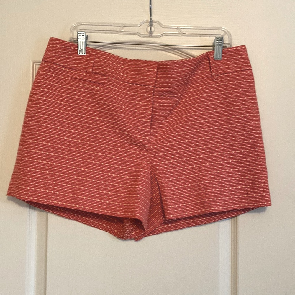 Loft Coral and Cream textured Riviera shorts. Size 12